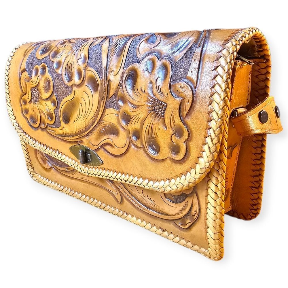 ✨ Vintage Tooled Leather Purse – Made in Mexico ✨